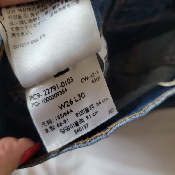 Levi's Medium Wash Distressed High Rise Mile High Classic Skinny Jeans Size 26 - Picture 11 of 12